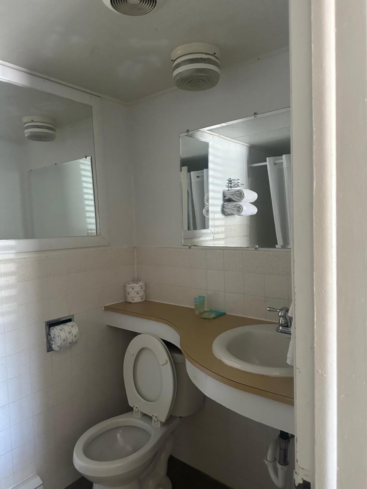 Grand Central Motel Ely Ngoại thất bức ảnh